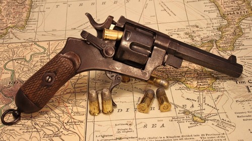 Piastra metallo pistola - piastra,
